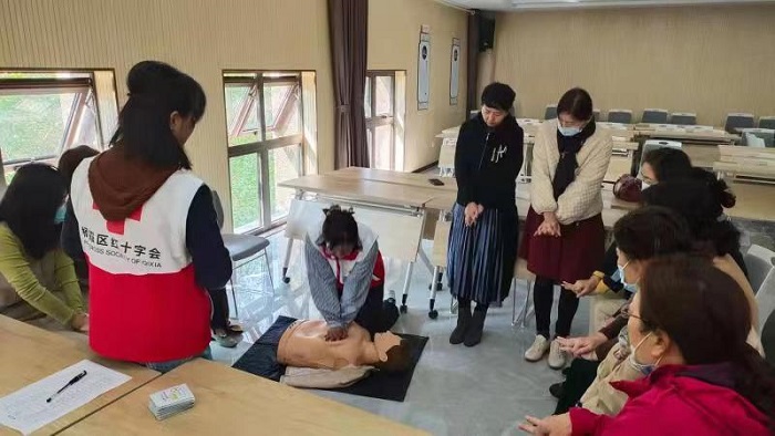 AED 救在你身边-1.jpg