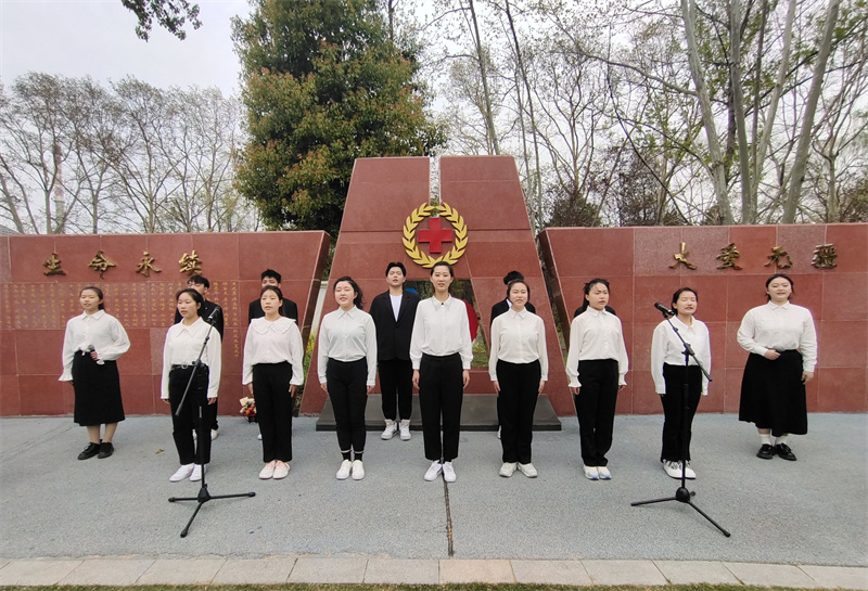 2.朗诵.jpg