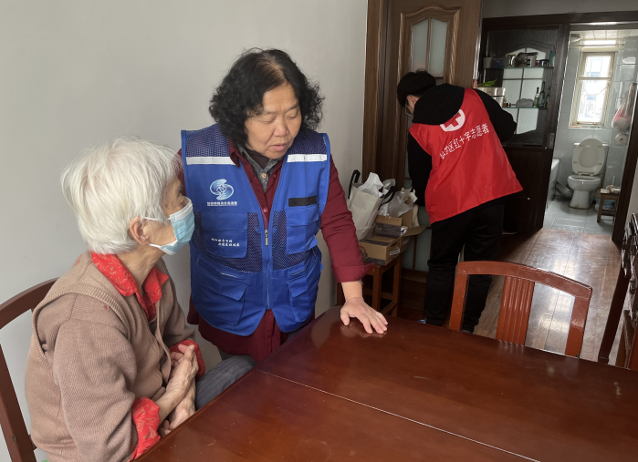 换季断舍离—志愿者上门来帮忙.png