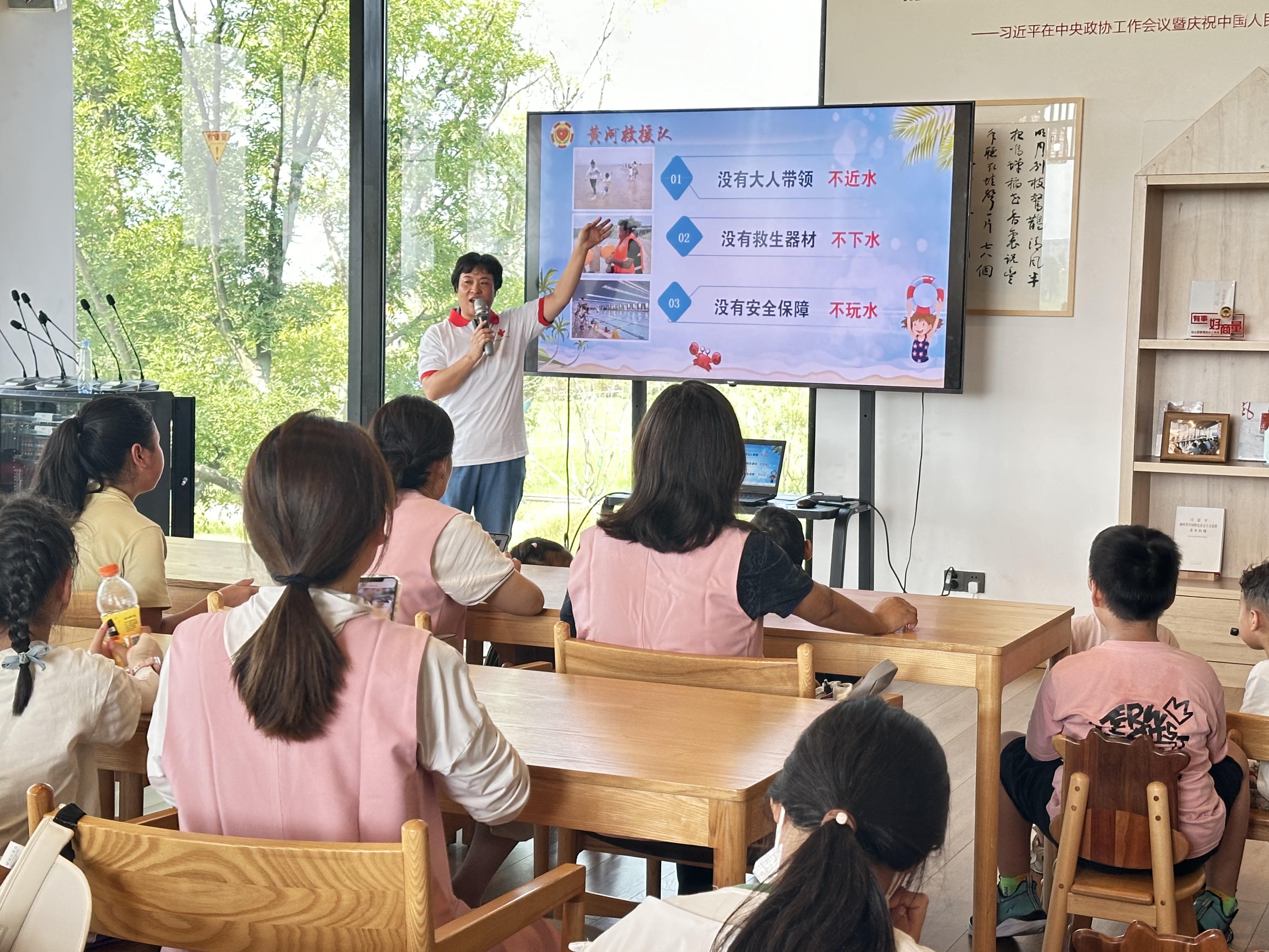 宿城区红十字会联合妇联在牛角社区活动2.jpg