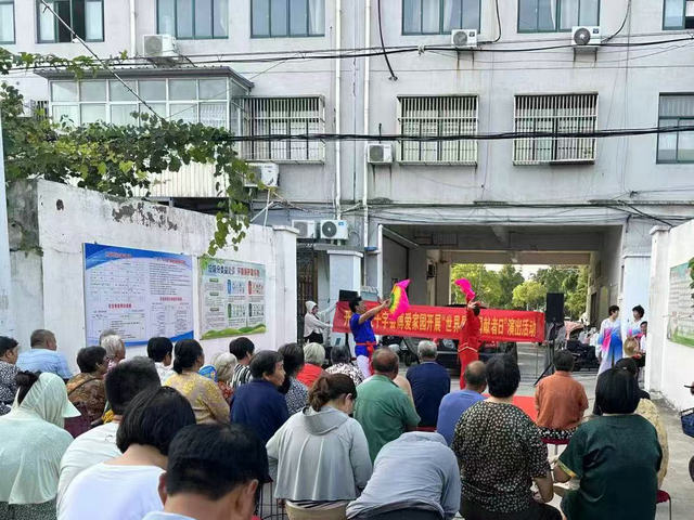 立1.jpg